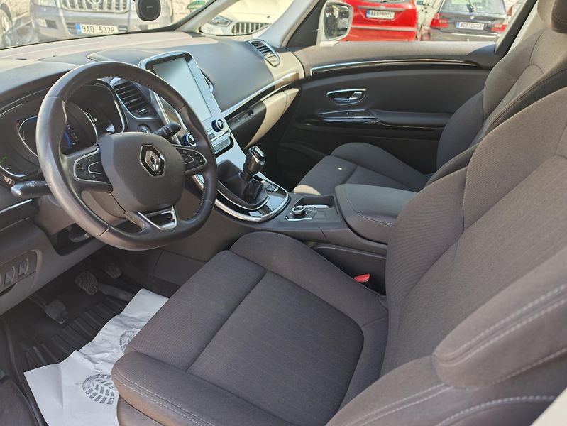 Renault Espace  1.6 dCi - fotka 14 z 27