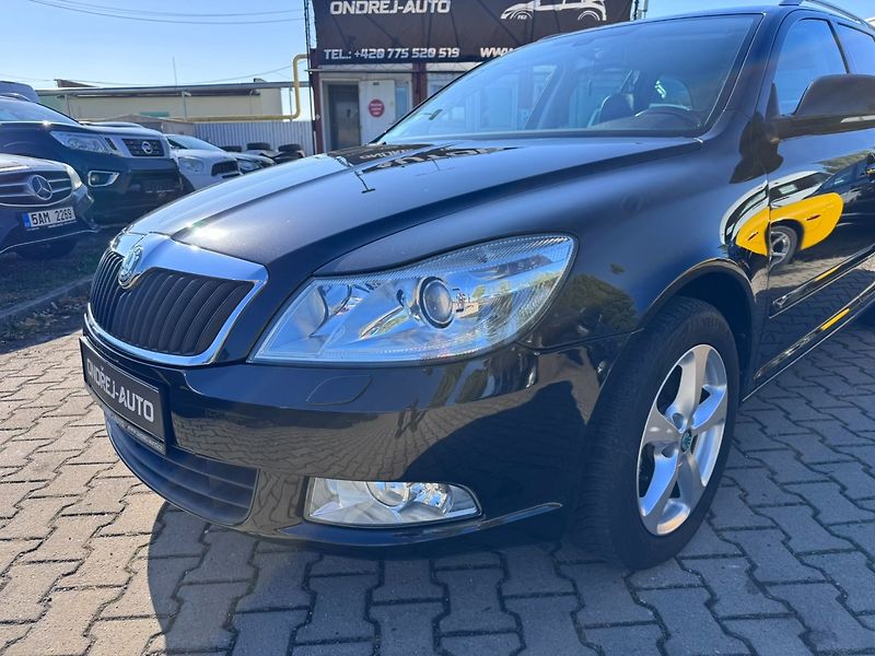 Škoda Octavia (2011) 1,8 TSI 118KW NOVÉ ROZVODY STK - fotka 9 z 50
