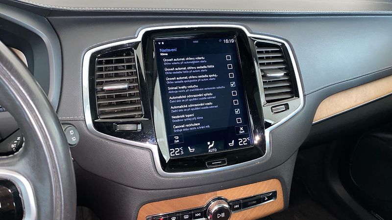 Volvo XC90 INSCRIPTION, T6 AWD Drive-E, 2 - fotka 22 z 44