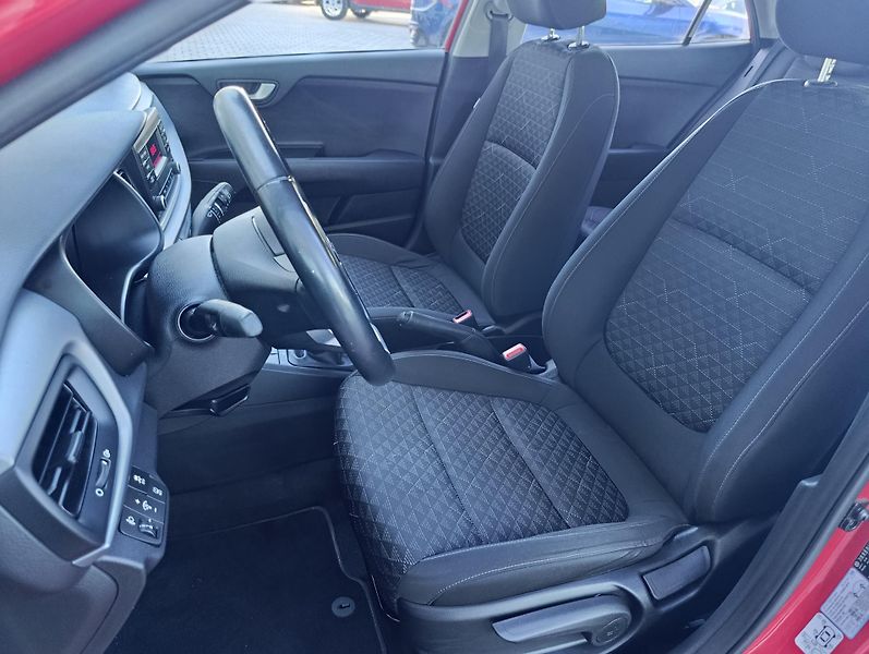 Kia Rio (2020) 1.2. CVVT ČR 1.maj - fotka 14 z 15
