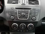 Mazda 5 (2011) 1.6 D, AC, tempo, park.asist - náhled 14