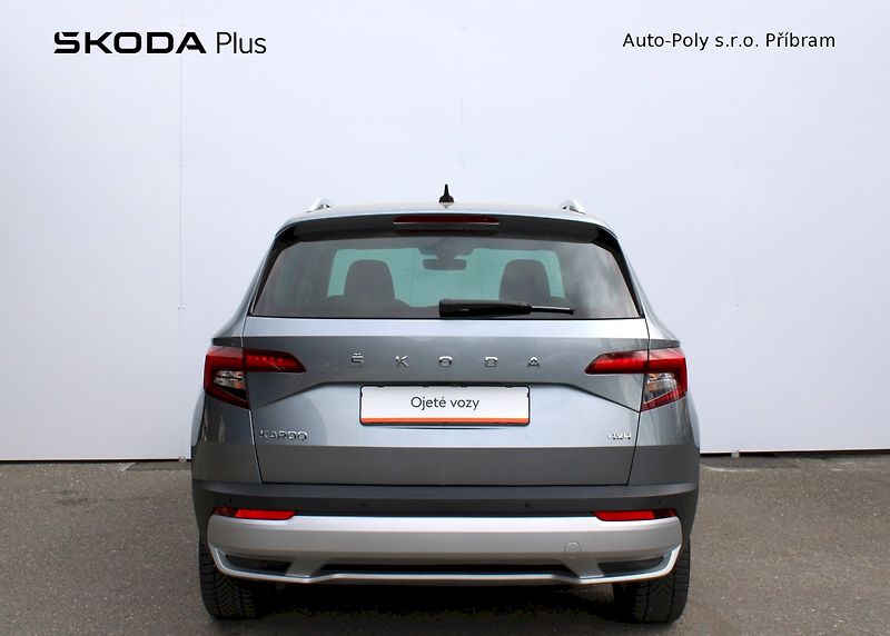 Škoda Karoq (2019) Scout 2.0TDI / 140kW 4x4 7°DSG - fotka 8 z 24