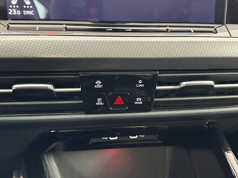 Volkswagen Golf (2022) Alltrack 2.0 TDI 147kW 4Motion - fotka 19 z 30