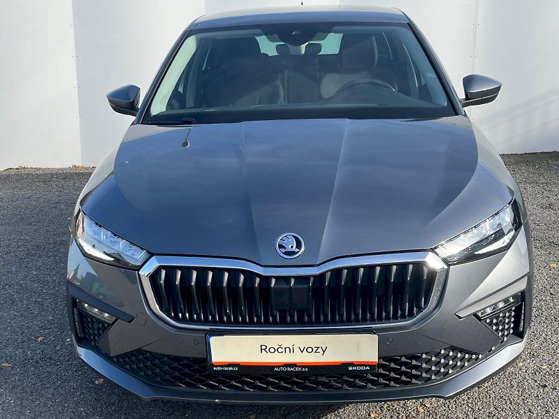 Škoda Scala (2024) 1.0 TSI 85kW Top Selection DSG - fotka 23 z 27