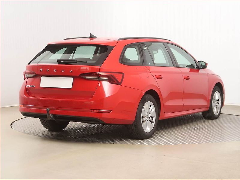 Škoda Fabia (2024) Selection 1.0 TSI, ČR,1.maj - fotka 5 z 16