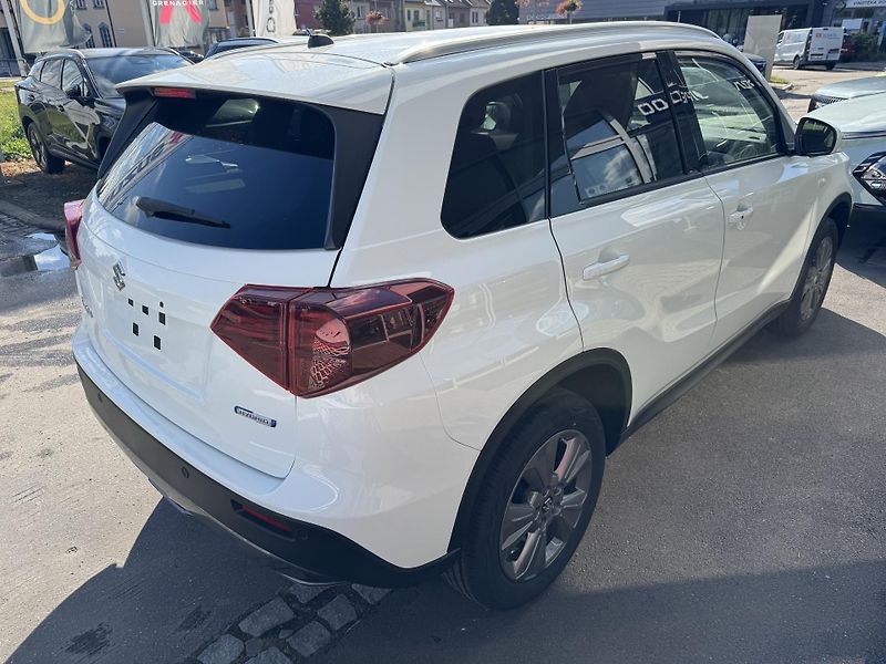 Suzuki Vitara (2026) 1,4 Premium Hybrid AllGrip - fotka 3 z 6