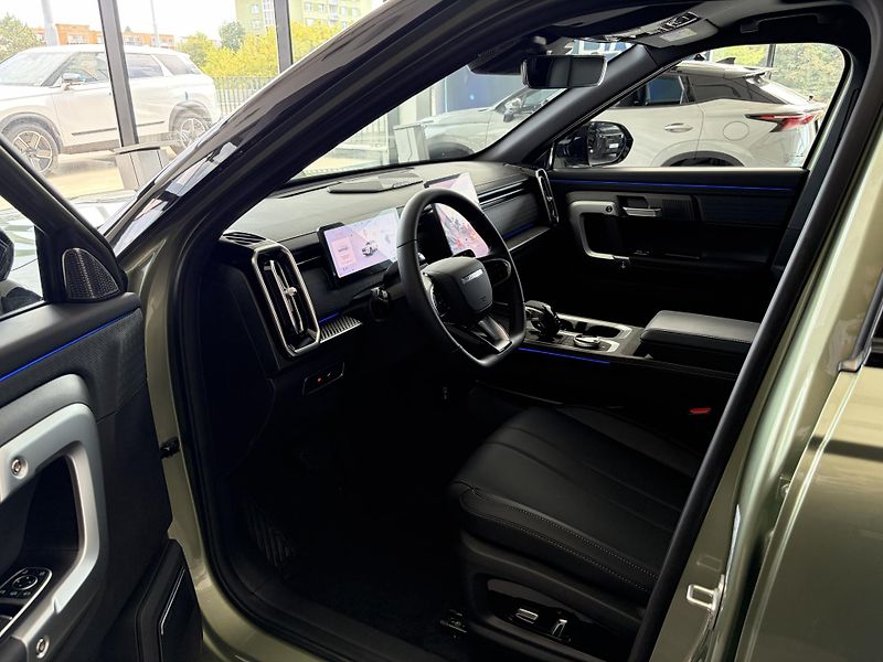 Jaecoo 7 (2025) JAECOO 7 LUXURY 1,6TGDi FWD - fotka 5 z 27