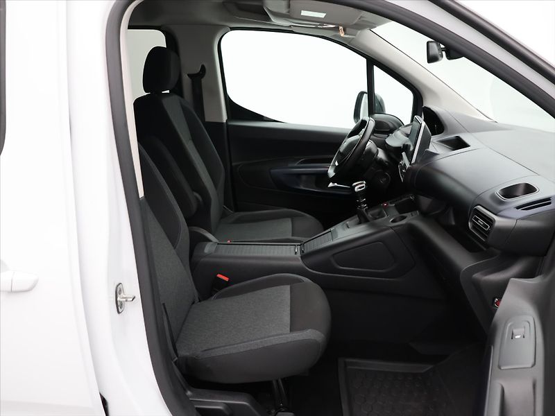 Peugeot Rifter 1,5 HDi 130k Allure tažné DPH - fotka 12 z 26