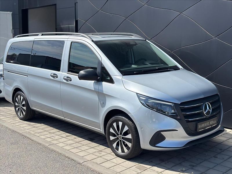 Mercedes-Benz Vito 2,0 116 CDI / Tourer Select / - fotka 6 z 21