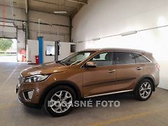 Kia Sorento (2015) 2.2 4x4, ČR, AT, navi, bixen - fotografie inzerátu