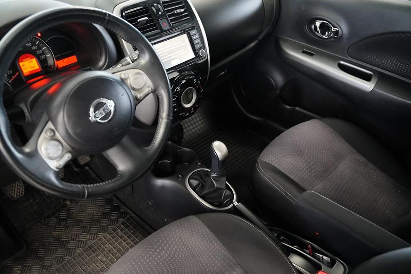 Nissan Micra - fotka 13 z 23
