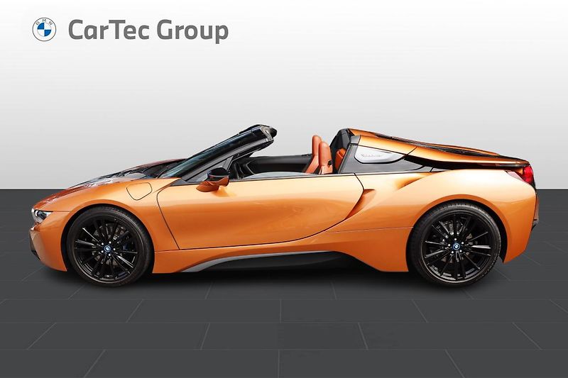 BMW i8 - fotka 15 z 19