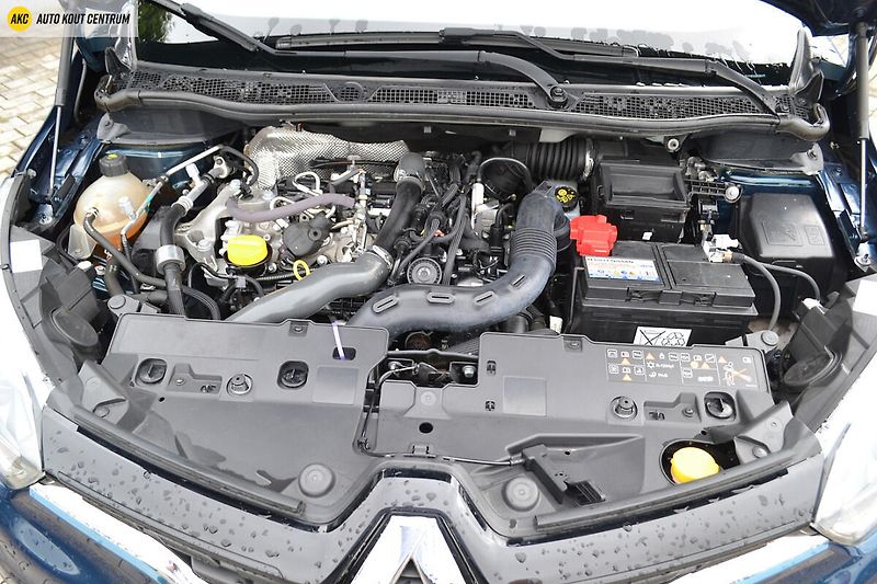 Renault Captur 1.3TCE   LIMITED - fotka 40 z 49