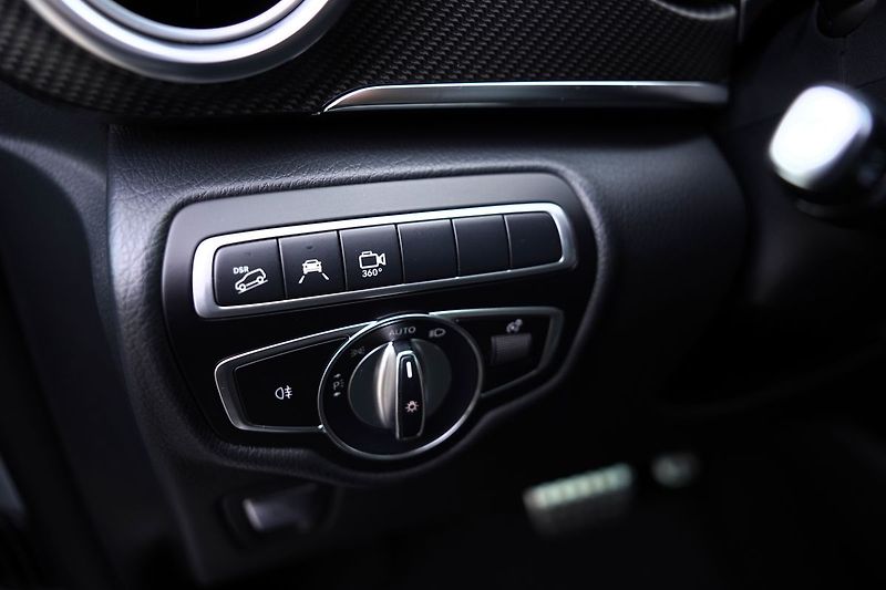 Mercedes-Benz Třídy V V 250d L 4Matic Exclusive AMG - fotka 49 z 50