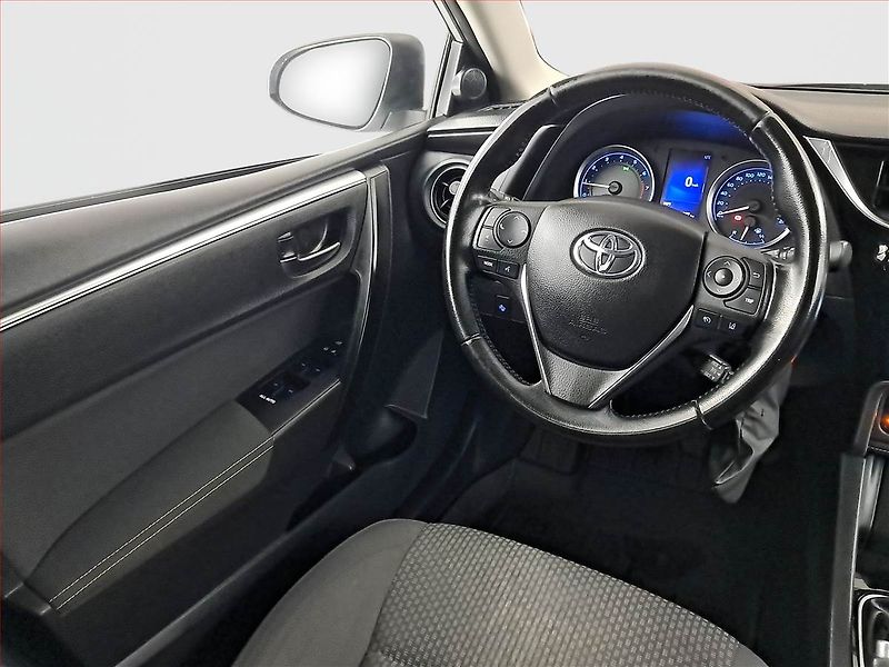 Toyota Corolla (2018) 1.6 Valvematic, Serv.kniha - fotka 7 z 19