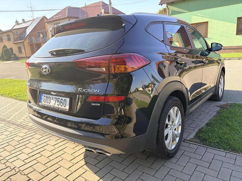Hyundai Tucson 1.6T-GDi 130kW 4x4 IceBreaker - fotka 4 z 43