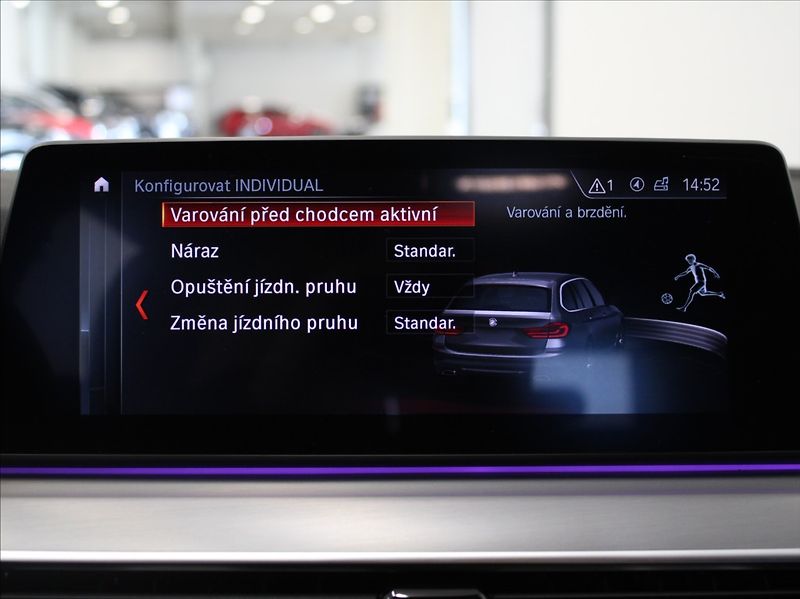 BMW Řada 5 530xD M-Paket Paměť TAŽNÉ   3, - fotka 15 z 36