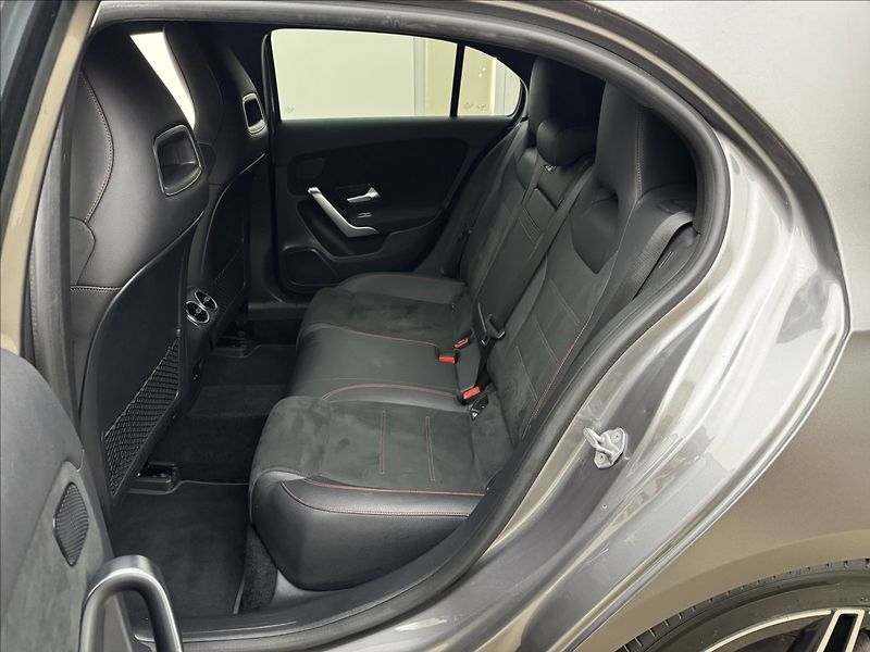 Mercedes-Benz Třídy A 1,3 AMG DPH KAMERA VÝHŘEV ČR - fotka 37 z 40