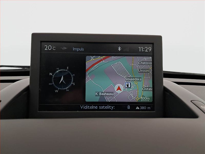 Peugeot 5008 (2014) 1.6 HDi, 7 míst, Navi - fotka 13 z 21
