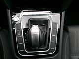 Volkswagen Passat Variant (2018) 1,5TSI AC NAVI ACC BT - náhled 25