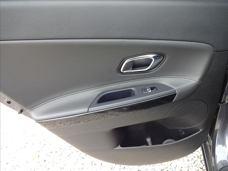 Kia Ceed 1,6 CRDi 100kW GT LINE - fotka 22 z 50