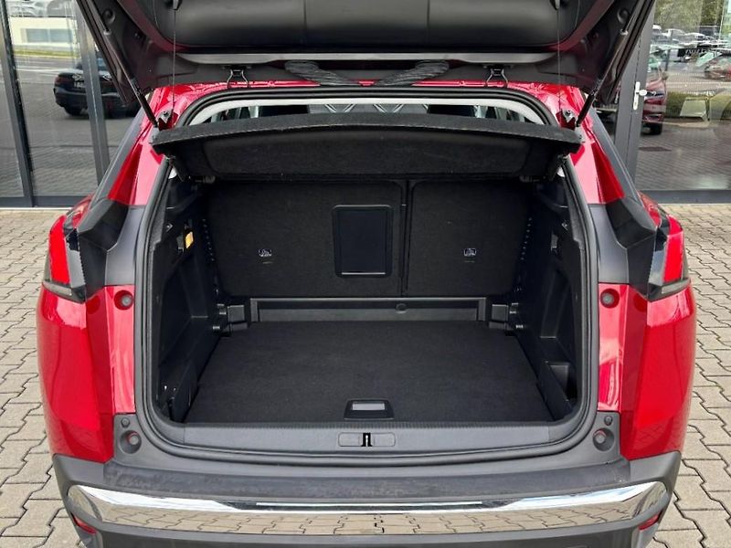 Peugeot 3008 ALLURE 1.5 BlueHDi 96 kW  - fotka 6 z 25