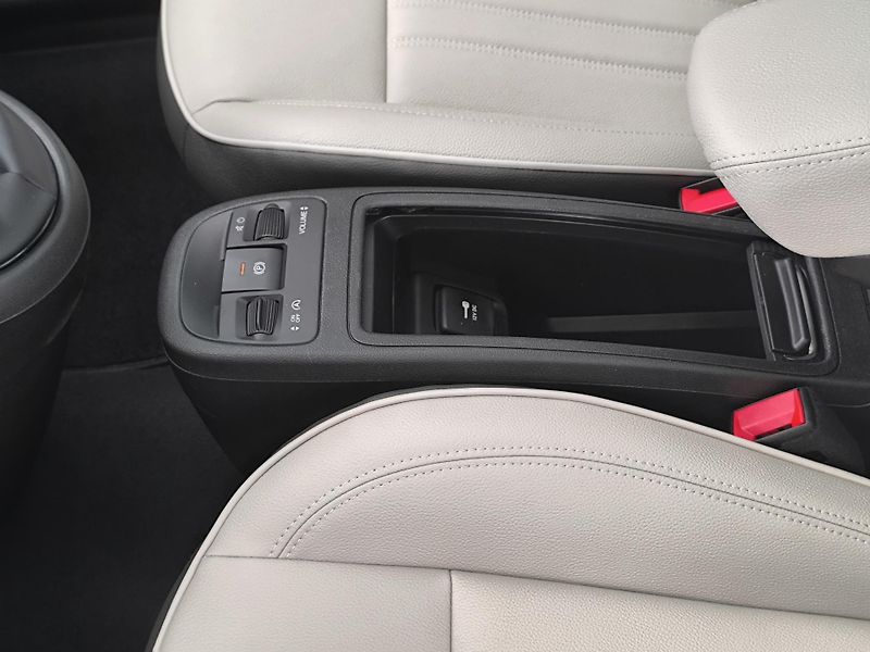 Fiat 500 (2026) Hybrid La Prima 1.0 BSG - fotka 10 z 39
