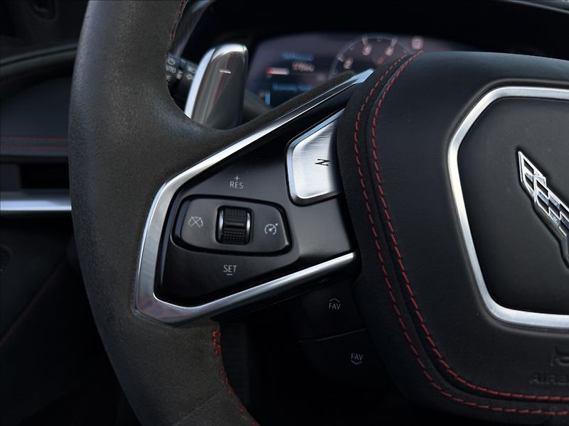 Chevrolet Corvette C8 Cabriolet stingray - fotka 15 z 27