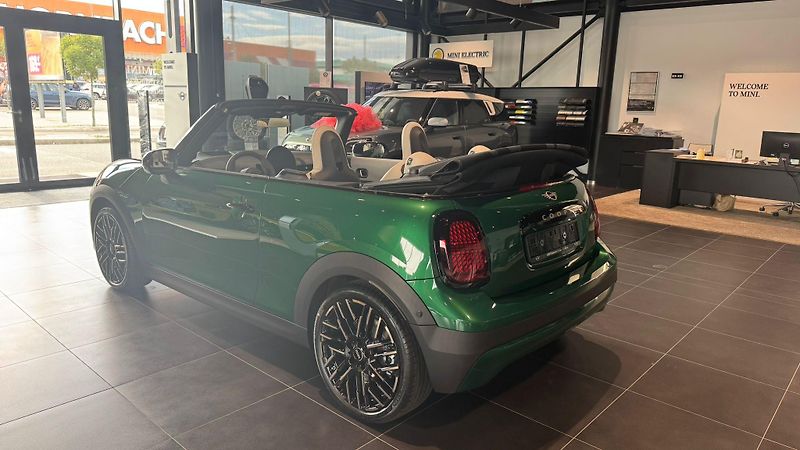 Mini Cooper S (2025) Cabrio, DPH, ČR, záruka - fotka 24 z 25