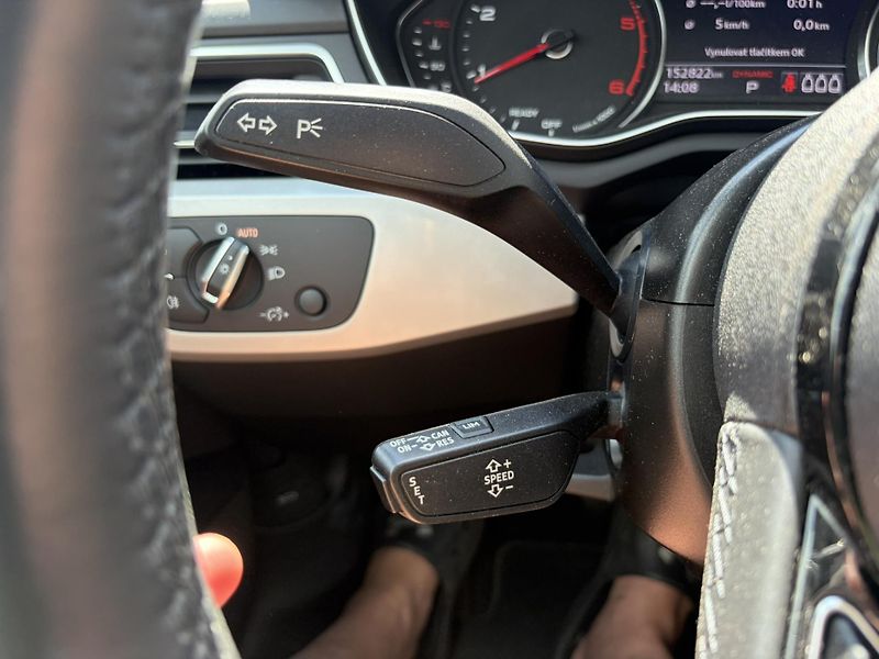 Audi A5 (2021) 2.0 40 Tdi Quatro S Tronic ČR - fotka 14 z 29