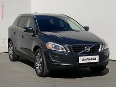 Volvo XC60 (2009) 2.0 D, Summum, bixen, +ALU - fotografie inzerátu