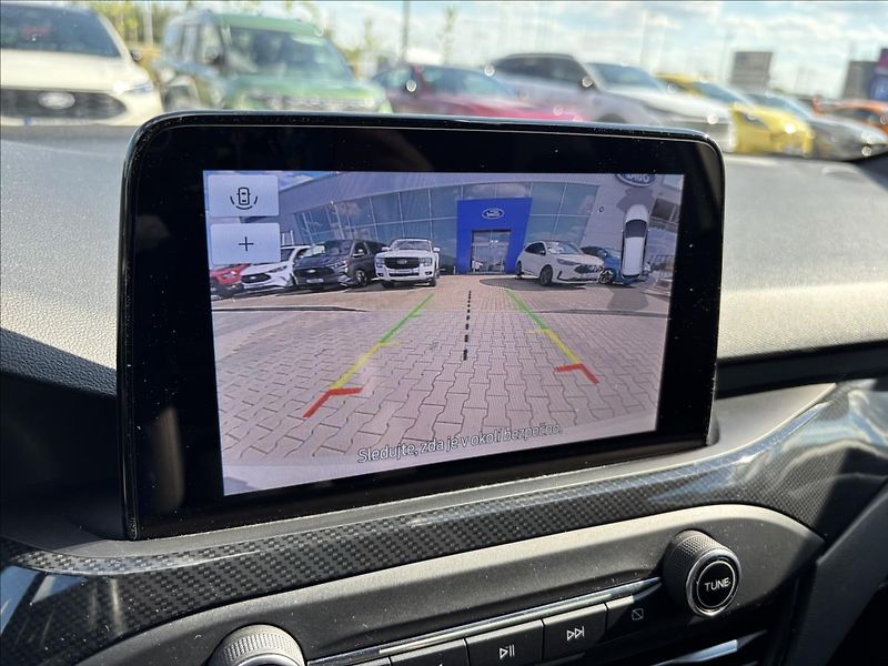 Ford Focus 1,5 EcoBlue 88 kW ST-line - fotka 40 z 43