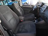 Volkswagen Tiguan (2011) 2.0 TDI, 4X4, Automat - náhled 9