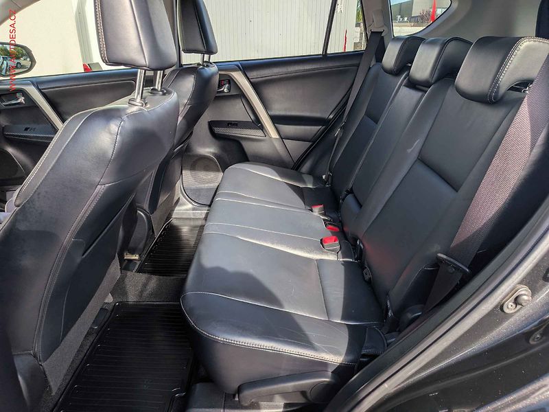 Toyota RAV4 (2015) 2.0 VVT-i 4x4, ČR, servis - fotka 11 z 16