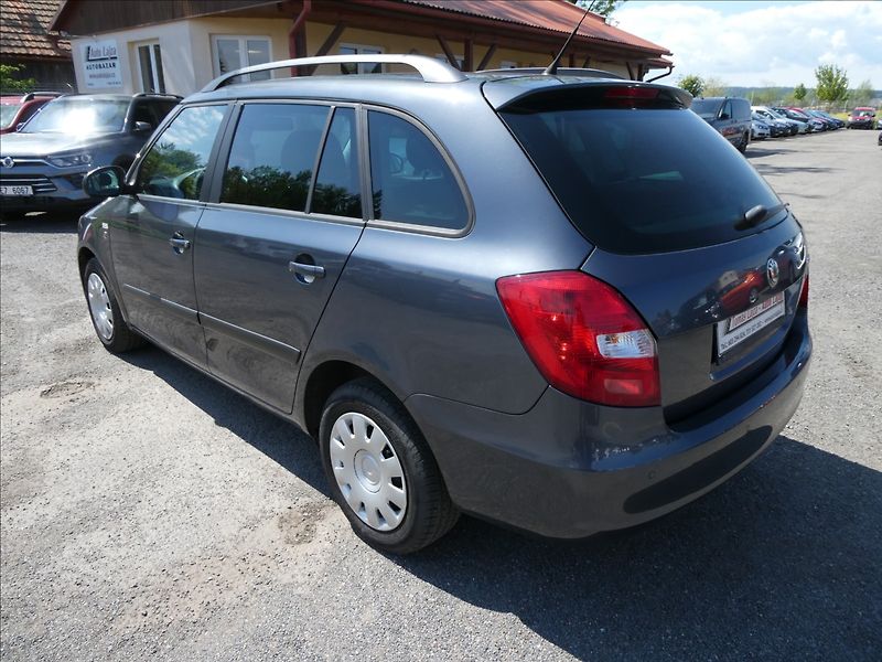 Škoda Fabia 1,2 TSi po servise,auto klima - fotka 7 z 48