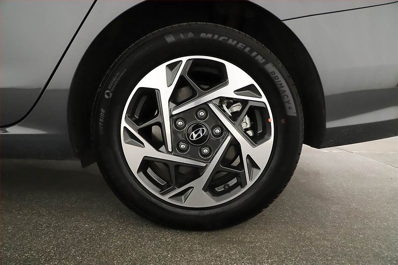Hyundai i30 (2026) 1.0 T-GDI, Style, Navigace - fotka 20 z 20