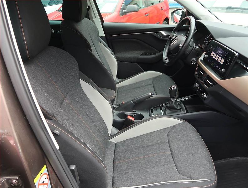 Škoda Kamiq (2020) Style 1.5 TSI - fotka 9 z 15