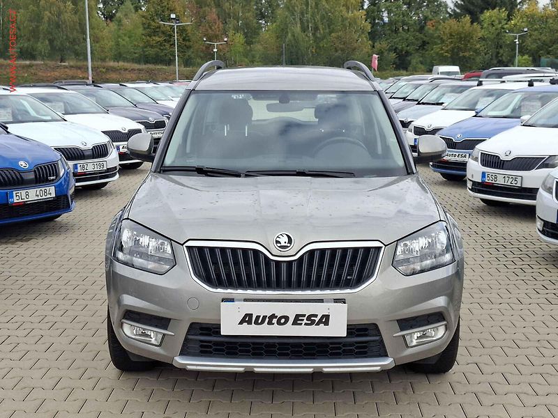 Škoda Yeti (2016) 1.2TSi, 2.maj,ČR, AC - fotka 2 z 17