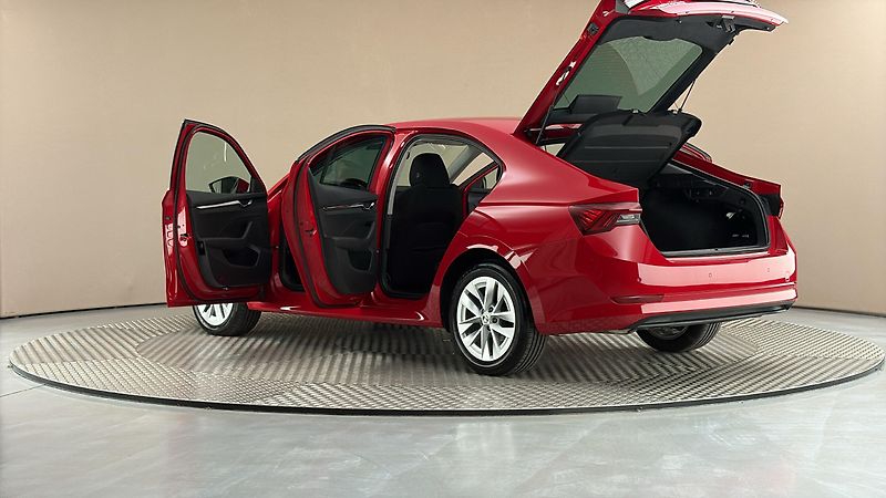 Škoda Octavia 2.0 TDI DSG Style - fotka 7 z 28