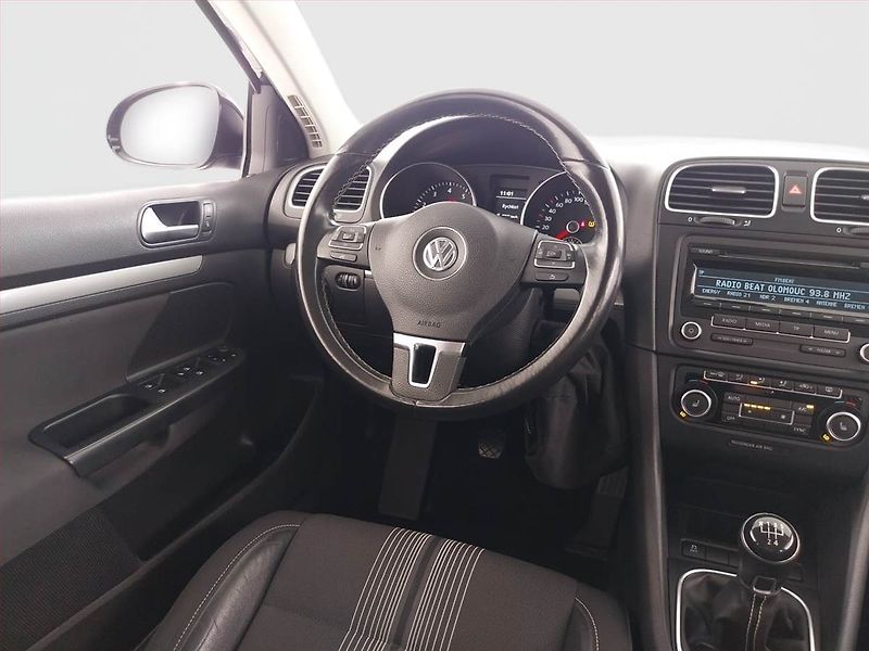 Volkswagen Golf (2012) Comfortline 1.2 TSI - fotka 7 z 24