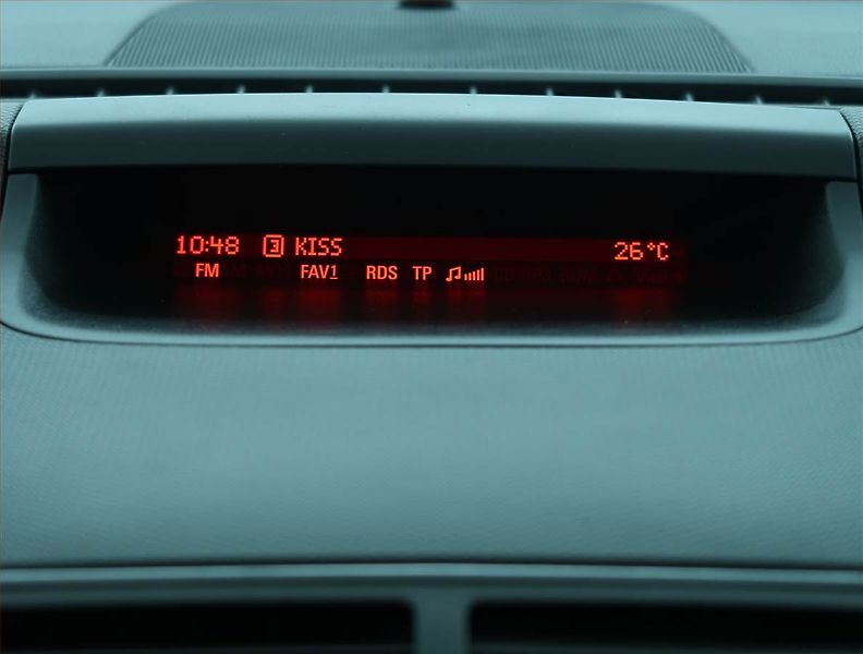 Opel Meriva (2013) 1.7 CDTI, Serv.kniha, Tempomat - fotka 15 z 16