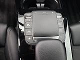 Mercedes-Benz Třídy A 1,3 250e Full Led,Navi,Výhřev - náhled 13
