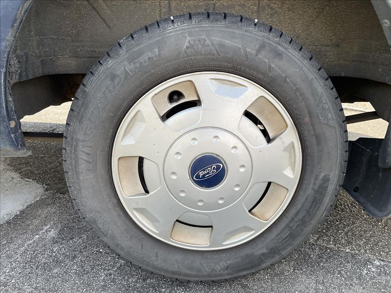 Ford Transit 2,2 TDCi*DPH*ČR*1. maj.*prav. - fotka 29 z 31