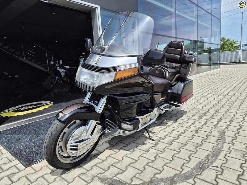 Honda GL 1500 Gold Wing SE (1993) - fotka 8 z 24