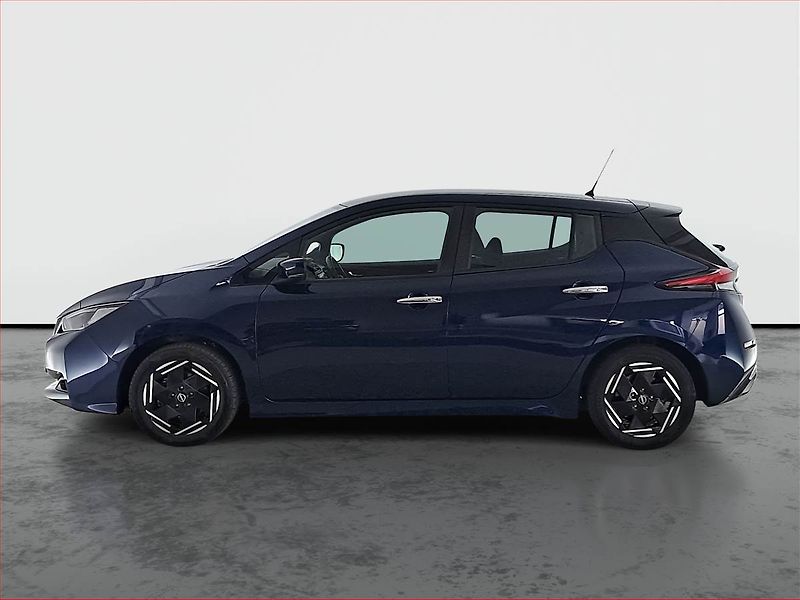 Nissan Leaf (2022) 40 kWh, SoH 89%, Automat - fotka 3 z 19