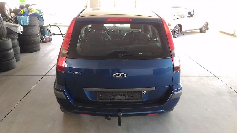 Ford Fusion (2008) 1,4i,59KW,KLIMA,CD,EL.VÝBAVA - fotka 7 z 27