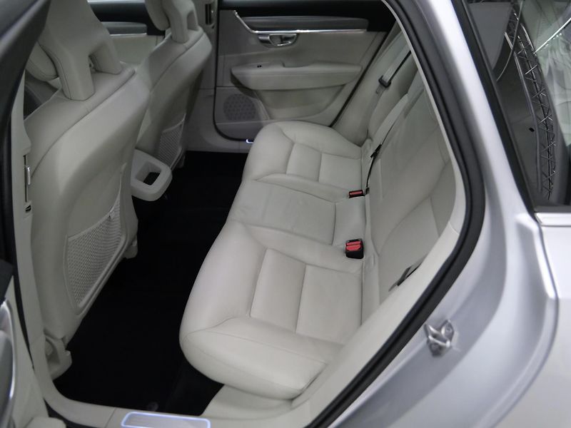 Volvo V90 - fotka 24 z 25