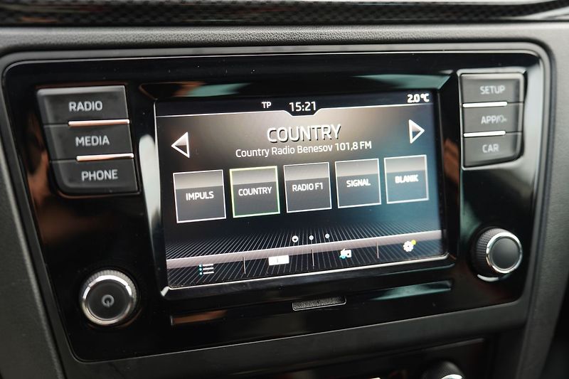 Škoda Rapid 1.0 TSI 81kW Monte Carlo - fotka 43 z 48