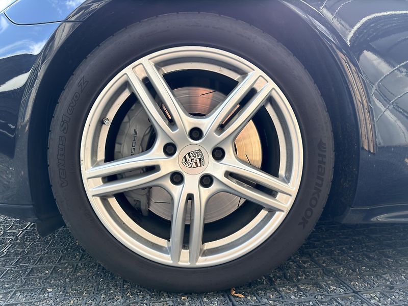 Porsche Panamera (2019) 4S Sport 2.9 324 kW CHRONO - fotka 14 z 51