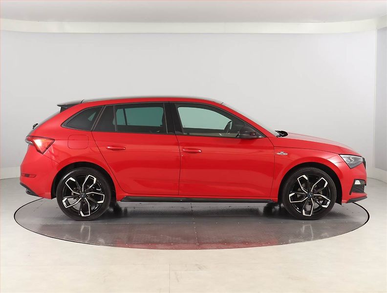 Škoda Scala (2022) 1.5 TSI - fotka 6 z 21